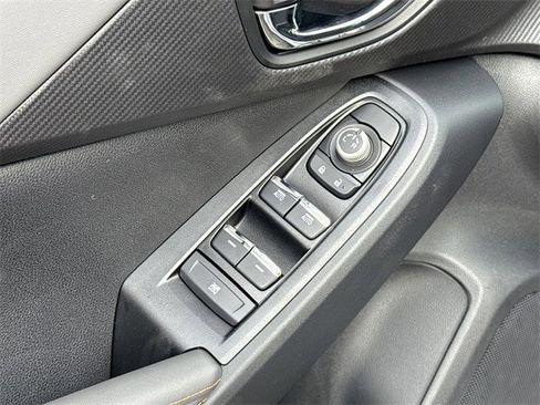 New 2025 Subaru Crosstrek 2.5i Limited image 24