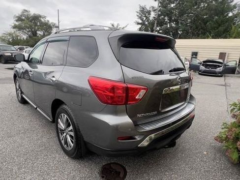Used 2018 Nissan Pathfinder SV w/ Cargo Package AWD/4WD image 5
