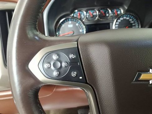 Used 2016 Chevrolet Silverado 1500 High Country w/ High Country Premium Package AWD/4WD image 18