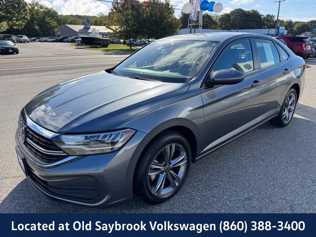 Certified 2023 Volkswagen Jetta SE FWD image 1