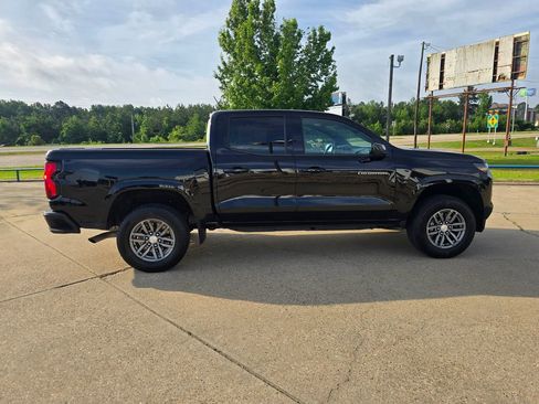 Used 2024 Chevrolet Colorado LT w/ LT Convenience Package RWD image 6