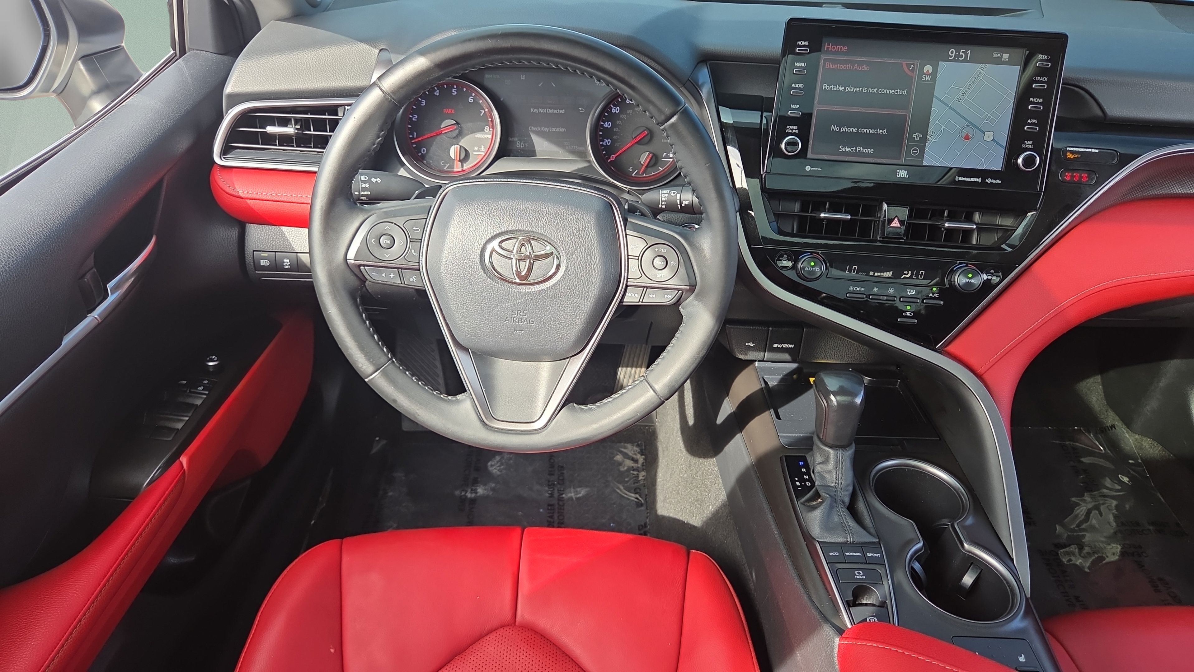 Used 2022 Toyota Camry XSE w/ Navigation Package FWD image 12