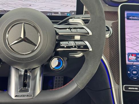 Used 2024 Mercedes-Benz C 63 AMG S image 28