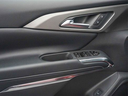 New 2026 Chevrolet Traverse LT w/ LPO, Floor Liner Package image 19