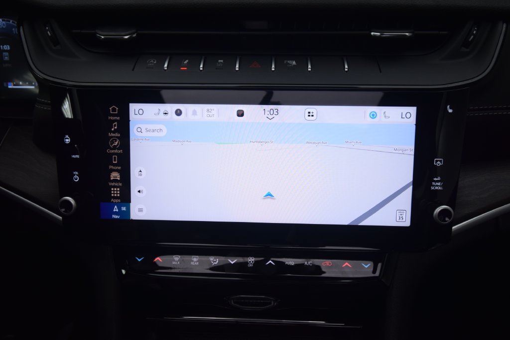 New 2027 Jeep Grand Cherokee Limited AWD/4WD image 24