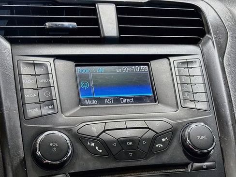 Used 2013 Ford Fusion SE FWD image 13