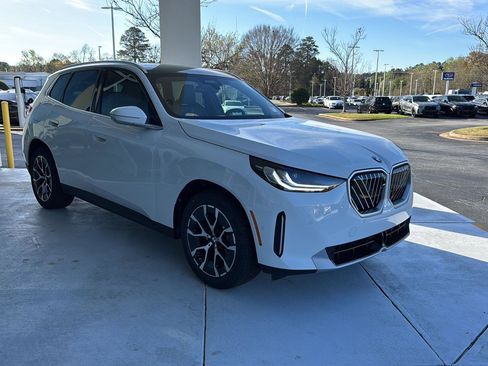 New 2026 BMW X3 xDrive30 w/ Premium Package image 5