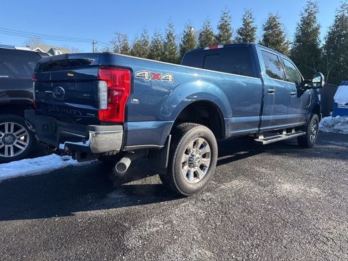 Used 2017 Ford F250 Lariat w/ Lariat Ultimate Package image 4