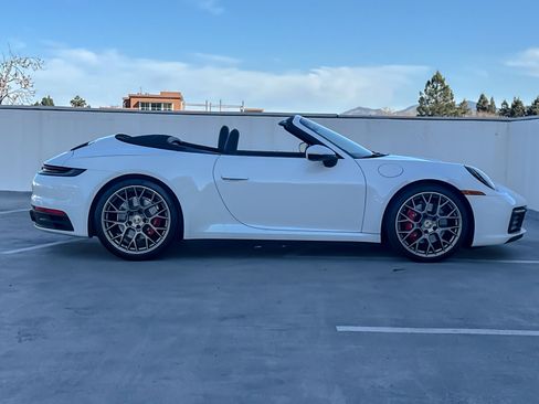 Used 2024 Porsche 911 Carrera S image 9