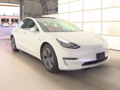 Used 2019 Tesla Model 3 Long Range AWD/4WD image 3
