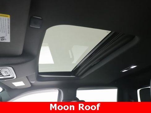 Used 2024 GMC Sierra 1500 AT4 w/ AT4 Premium Package image 16