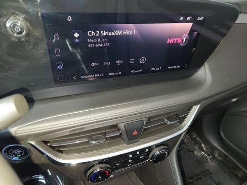 Used 2025 Buick Encore GX Preferred image 17