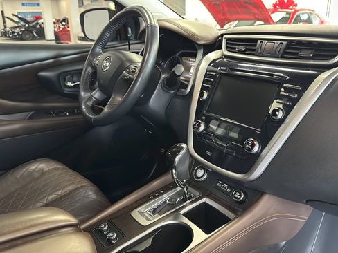 Used 2021 Nissan Murano Platinum w/ Cargo Package FWD image 12