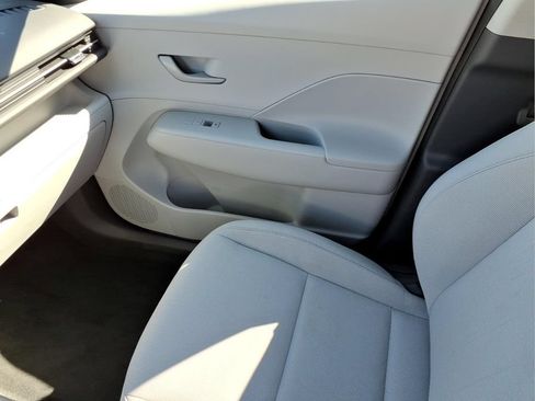 Used 2026 Hyundai Kona SEL Sport FWD image 27