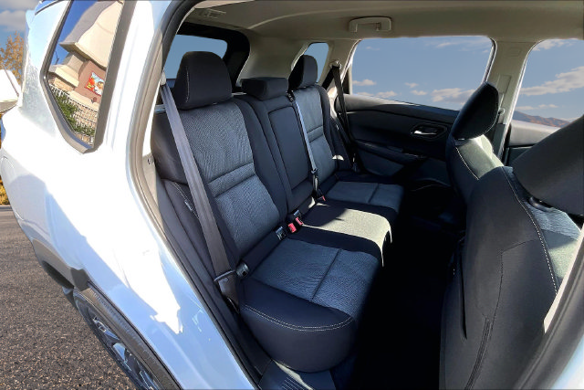 New 2026 Nissan Rogue SV FWD image 8
