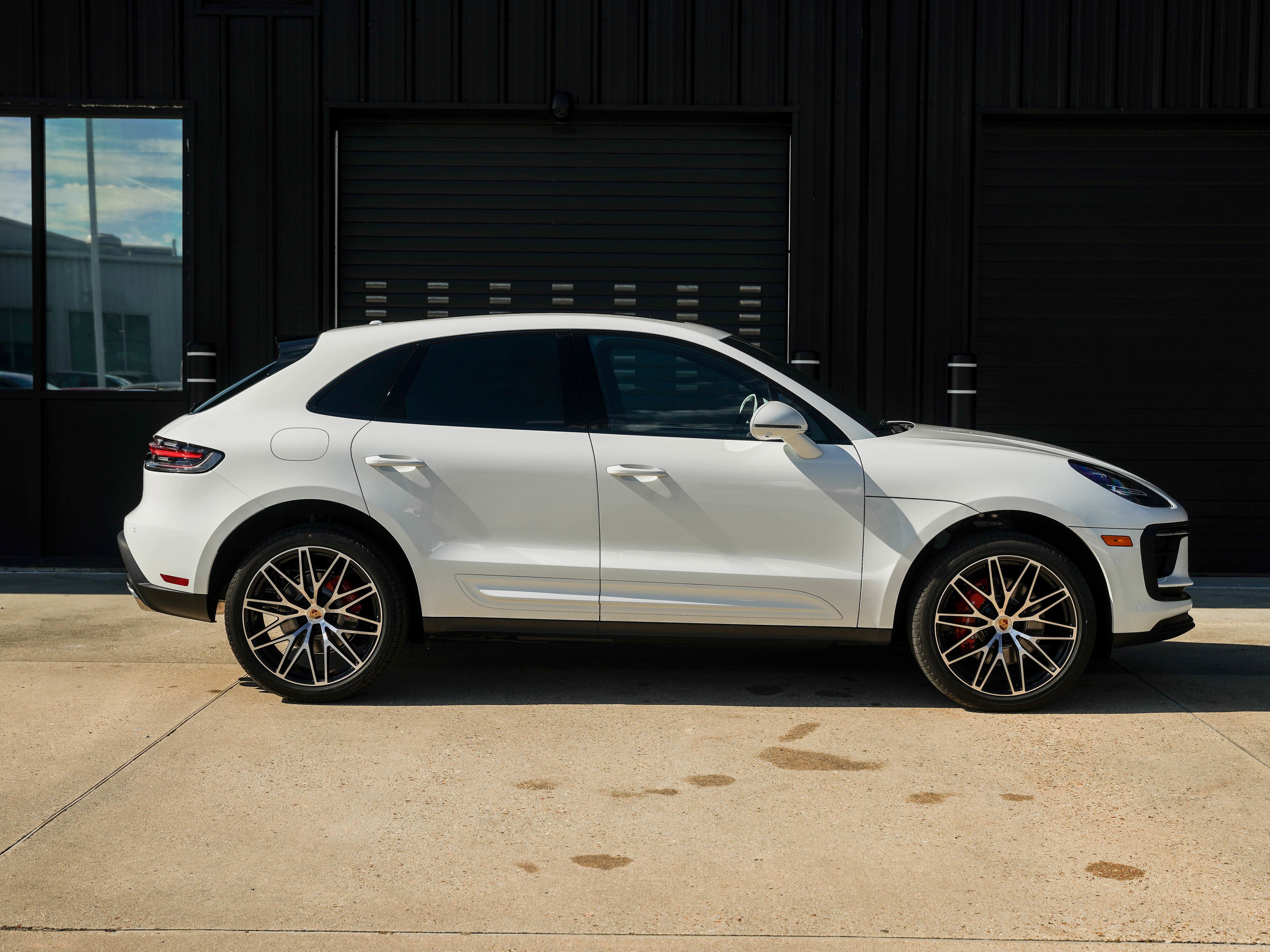 Certified 2026 Porsche Macan S AWD/4WD image 13
