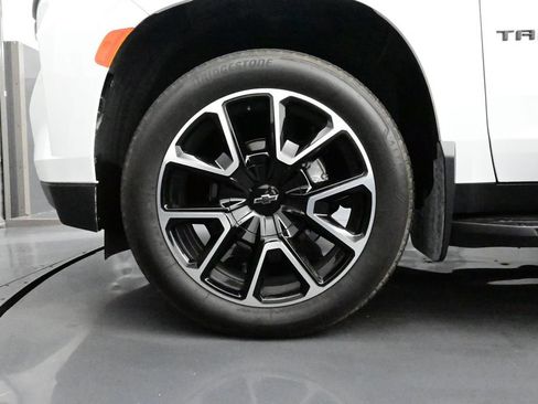 Used 2022 Chevrolet Tahoe RST w/ Luxury Package AWD/4WD image 6