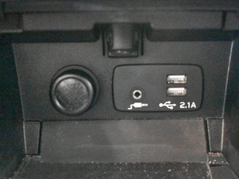 Used 2019 Subaru Outback 3.6R Limited w/ Popular Package #2 image 23