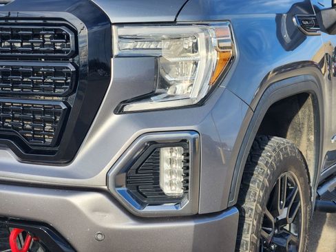 Used 2019 GMC Sierra 1500 AT4 w/ AT4 Premium Package image 10
