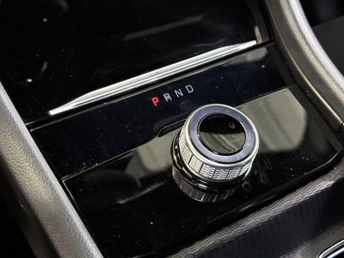 Certified 2024 Jeep Grand Cherokee Altitude image 36