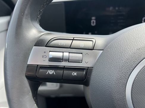 Used 2024 Hyundai Kona SEL FWD image 16