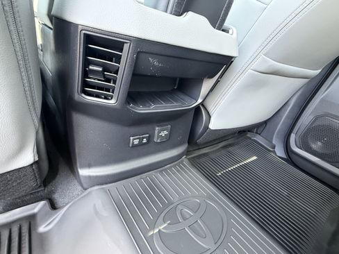 New 2026 Toyota Tundra Limited AWD/4WD image 22