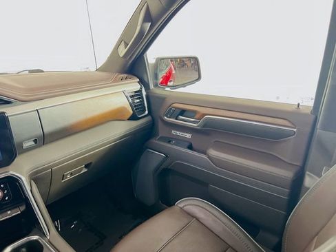 Used 2023 GMC Sierra 1500 Denali w/ Denali Reserve Package image 25