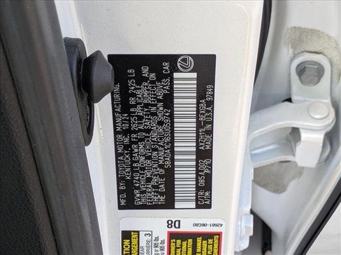 Used 2025 Lexus ES 300h w/ Premium Package image 24