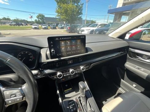 Used 2024 Honda CR-V EX-L image 45