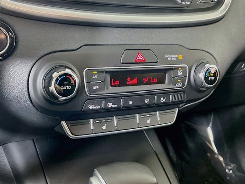 Used 2020 Kia Sorento S AWD/4WD image 15