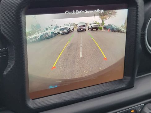 Used 2023 Jeep Wrangler Sahara w/ Cold Weather Group image 22