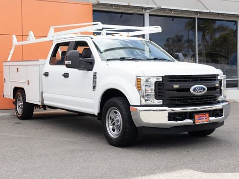 Used 2018 Ford F350 XL w/ Power Equipment Group image 7