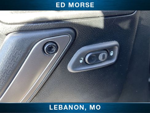 Used 2018 Jeep Wrangler Unlimited Sahara image 20