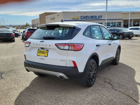 Used 2022 Ford Escape S image 8