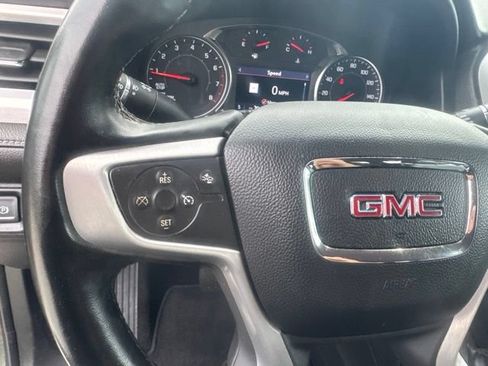 Used 2023 GMC Acadia SLT AWD/4WD image 14
