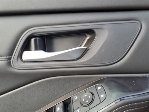 New 2026 Nissan Rogue SV image 16