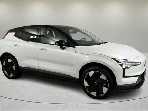 New 2026 Volvo EX30 Plus w/ Climate Package AWD/4WD image 2
