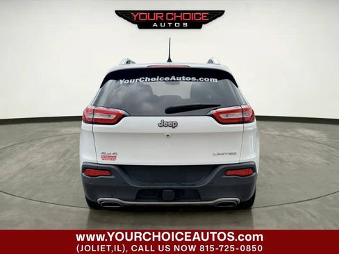 Used 2018 Jeep Cherokee Limited w/ Trailer Tow Group AWD/4WD image 4