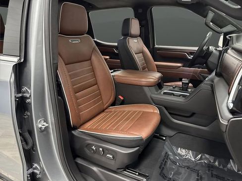 Used 2025 GMC Sierra 1500 Denali Ultimate image 35