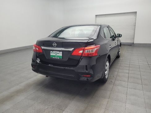 Used 2017 Nissan Sentra S image 9