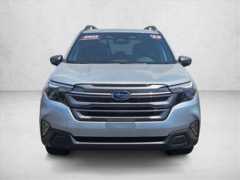 Certified 2025 Subaru Forester Premium AWD/4WD image 2