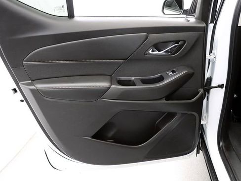 Used 2021 Chevrolet Traverse Premier w/ Redline Edition image 29