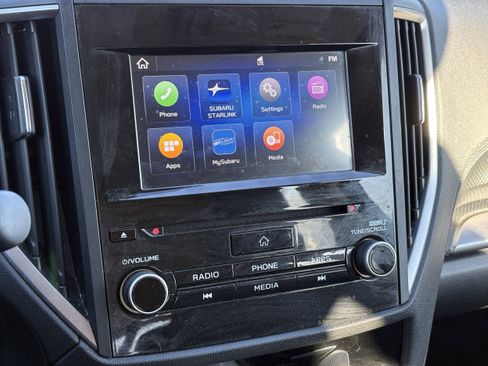 Used 2019 Subaru Forester Premium image 22