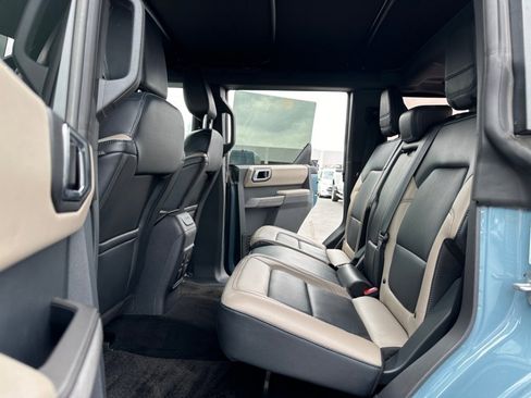 Used 2022 Ford Bronco Wildtrak image 13