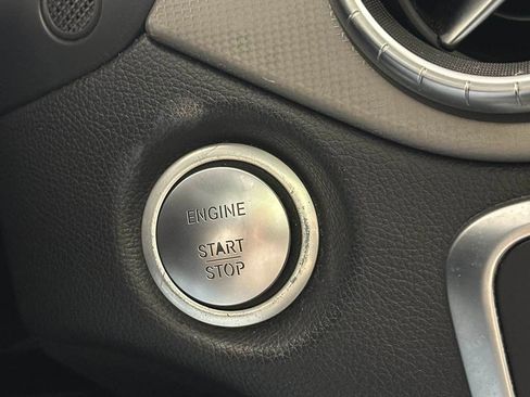 Used 2018 Mercedes-Benz CLA 250 image 29