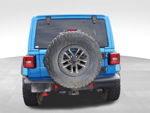 Used 2024 Jeep Wrangler Unlimited Rubicon AWD/4WD image 15