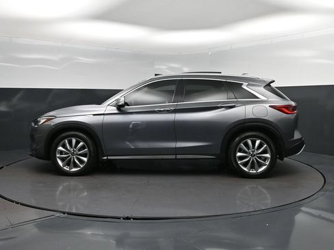 Certified 2022 INFINITI QX50 Essential FWD image 4
