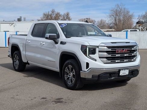 Used 2023 GMC Sierra 1500 SLE image 7
