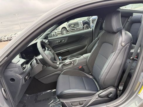 New 2026 Ford Mustang Dark Horse image 5