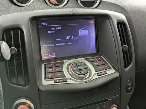 Used 2020 Nissan 370Z Touring Sport image 21